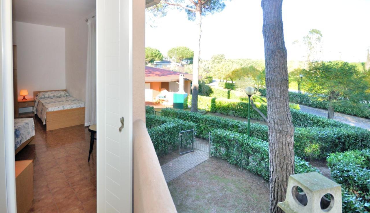 Villaggio Tivoli Bibione Exterior photo